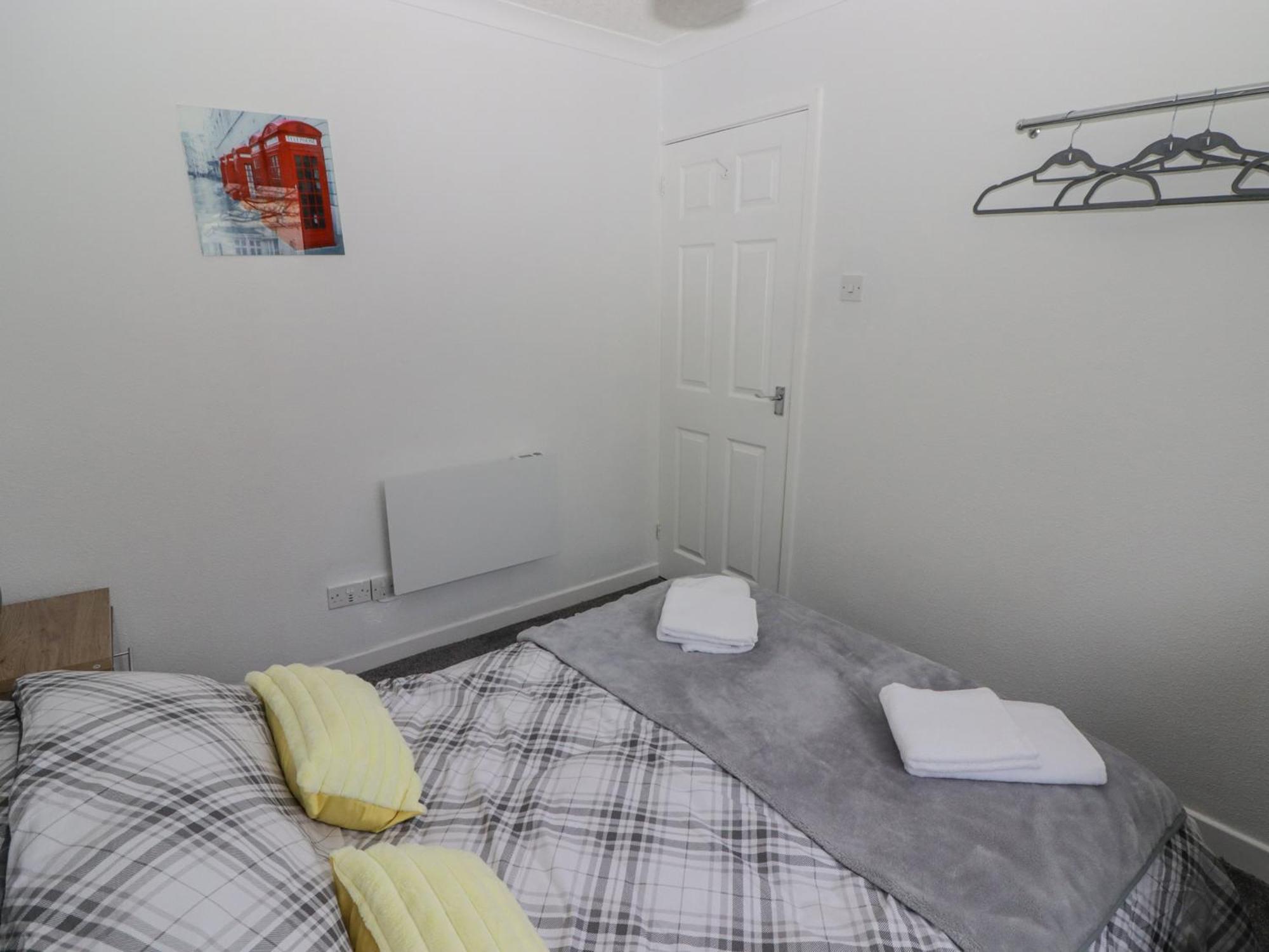 48 Gower Village Swansea